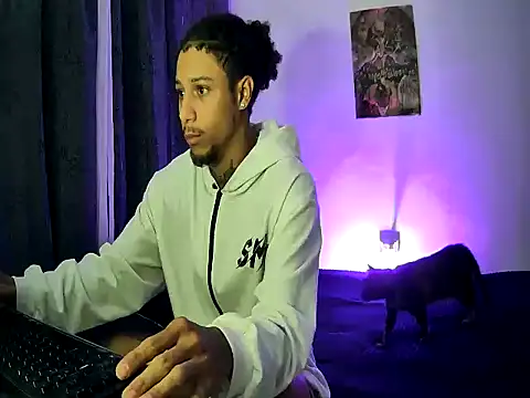 Snapshot of juantalents chatting on 14, 10, 2025 juantalents online show from 14, 10, 2025