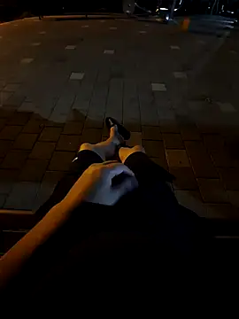 Snapshot of starvingo2002 chatting on 14, 9, 2025 starvingo2002 online show from 14, 9, 2025