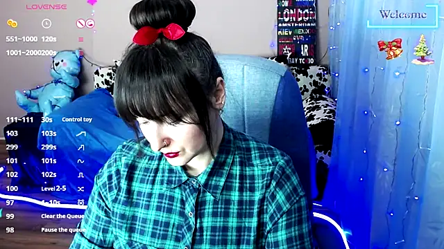 MilaRay online show from 4, 2, 2025