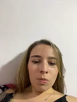 Snapshot of karla-thomsom10 chatting on 18, 9, 2025 karla-thomsom10 online show from 18, 9, 2025