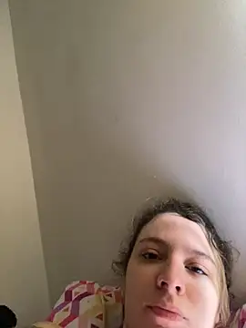 karla-thomsom10 online show from 22, 11, 2025