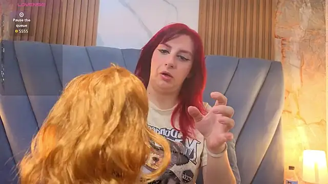 Snapshot of angel__red_ chatting on 15, 3, 2026 angel red online show from 15, 3, 2026