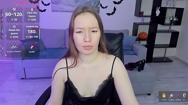 Snapshot of DaniCutie chatting on 25, 10, 2025 DaniCutie online show from 25, 10, 2025
