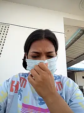 HOTSEXY KAVYA online show from 4, 6, 2026