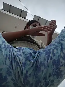 HOTSEXY KAVYA online show from 5, 7, 2026