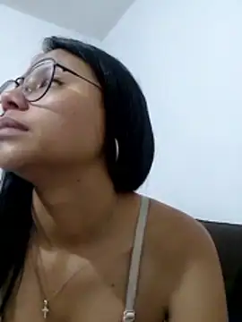 SofieLove 01 online show from 18, 3, 2026