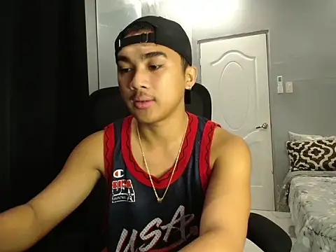 Snapshot of pinoyAdrianneXXX chatting on 28, 9, 2025 pinoyAdrianneXXX online show from 28, 9, 2025