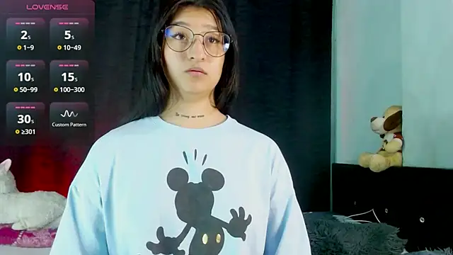 Snapshot of EVAH_LEE_ chatting on 22, 12, 2025 EVAH LEE online show from 22, 12, 2025