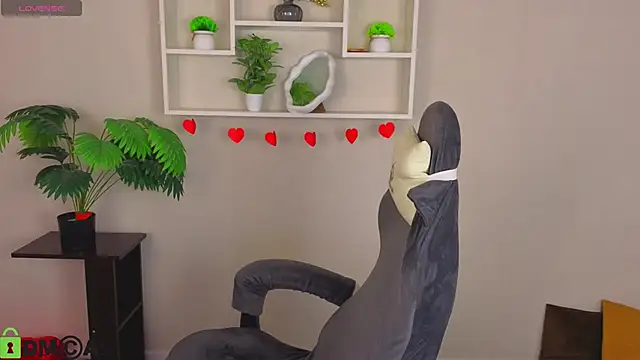 Miche1le Allenne online show from 11, 2, 2026