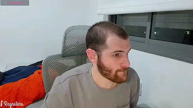 Snapshot of raynstars chatting on 10, 2, 2026 raynstars online show from 10, 2, 2026