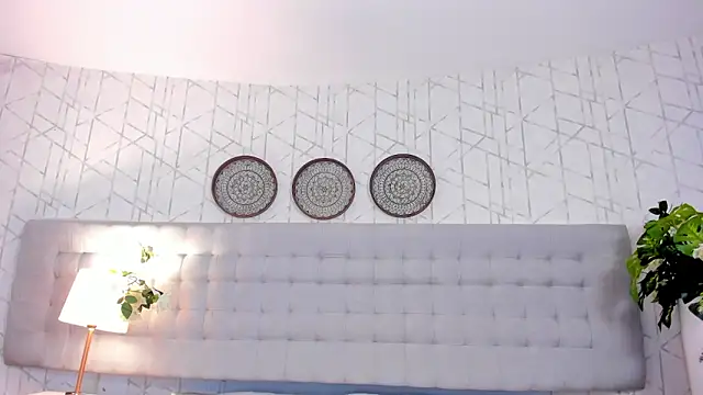 Snapshot of MiaCoopper chatting on 12, 9, 2025 MiaCoopper online show from 12, 9, 2025