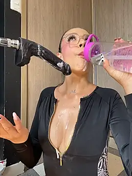 Snapshot of ValentinaBianchi chatting on 13, 2, 2026 ValentinaBianchi online show from 13, 2, 2026