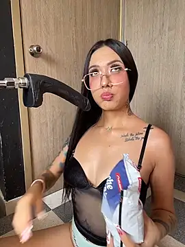 Snapshot of ValentinaBianchi chatting on 27, 2, 2026 ValentinaBianchi online show from 27, 2, 2026