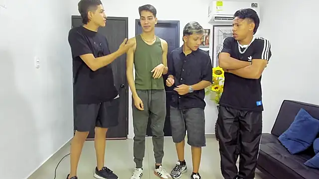 Bisexlifehot   online show from 24, 3, 2026