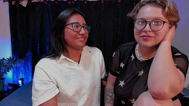 Snapshot of CrazyCakes_ chatting on 3, 10, 2025 CrazyCakes online show from 3, 10, 2025