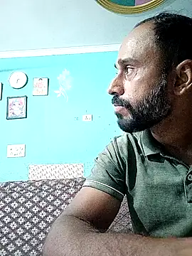 Snapshot of amitkumarkangra chatting on 10, 9, 2025 amitkumarkangra online show from 10, 9, 2025
