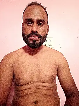 Snapshot of amitkumarkangra chatting on 2, 10, 2025 amitkumarkangra online show from 2, 10, 2025