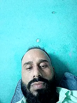 Snapshot of amitkumarkangra chatting on 20, 10, 2025 amitkumarkangra online show from 20, 10, 2025