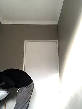 Snapshot of cuminsidebby chatting on 30, 10, 2025 cuminsidebby online show from 30, 10, 2025