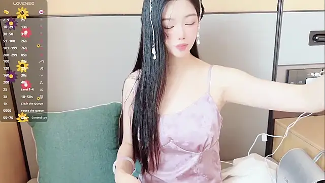 MM-feifei online show from 29, 10, 2025