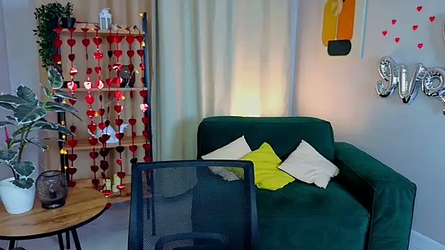 Snapshot of MollyBaby chatting on 12, 2, 2026 MollyBaby online show from 12, 2, 2026