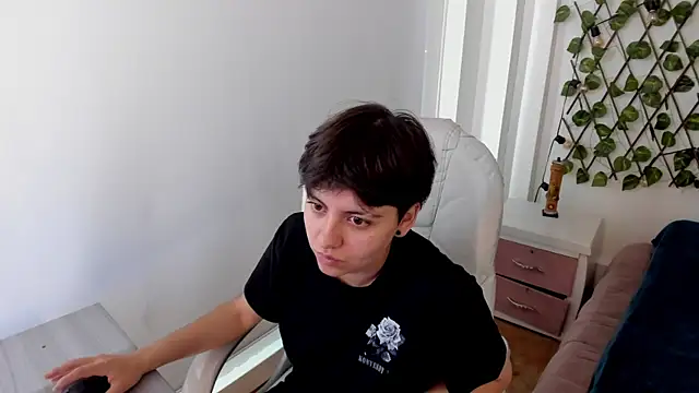 Nathaly ds online show from 5, 11, 2025