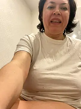 Kiravix online show from 19, 12, 2025