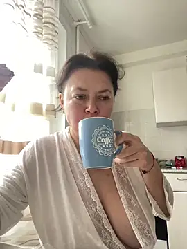 Kiravix online show from 2, 4, 2026