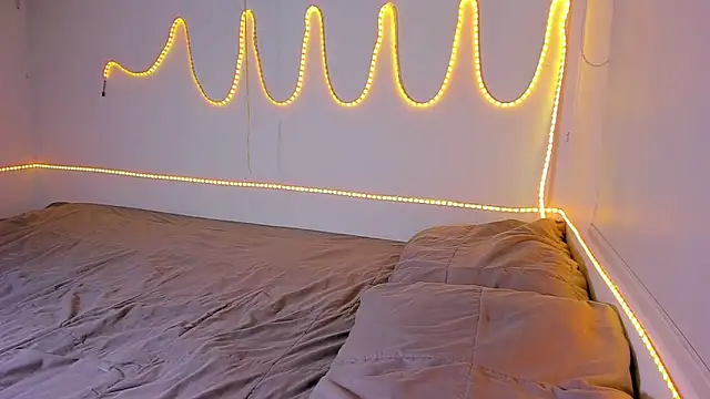 Snapshot of Dulce_TentacionLatina chatting on 16, 10, 2025 Dulce TentacionLatina online show from 16, 10, 2025