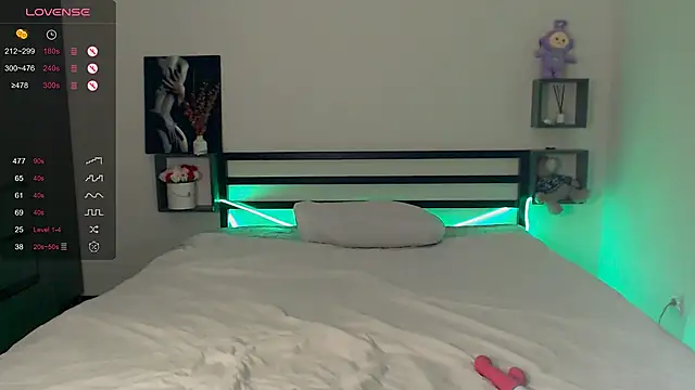 Snapshot of babywin77 chatting on 1, 12, 2025 babywin77 online show from 1, 12, 2025