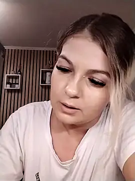 Mayaaaaaa  online show from 13, 11, 2025