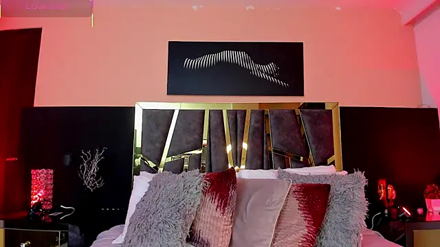 ScarletTorres online show from 24, 11, 2025