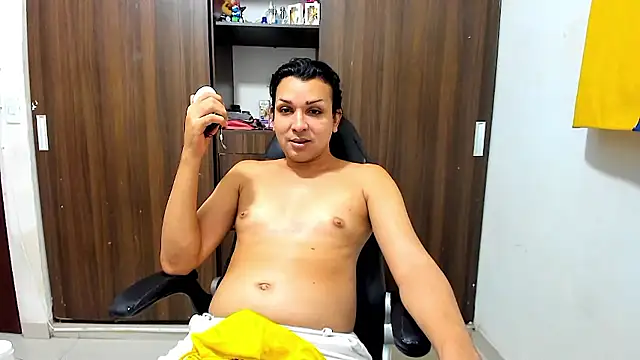 miss bigcockts online show from 6, 1, 2026