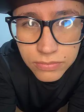 Kurtxxx22 online show from 6, 11, 2025