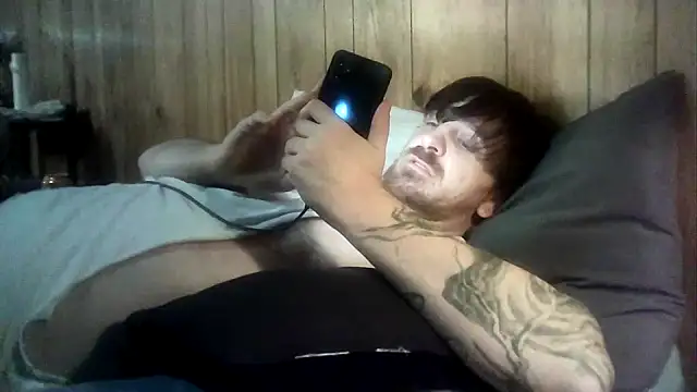 WyattL96 online show from 6, 8, 2026