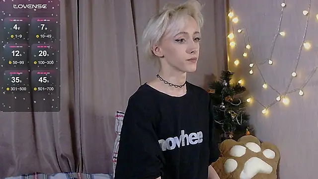 Snapshot of NextVibe_ chatting on 19, 12, 2025 NextVibe online show from 19, 12, 2025