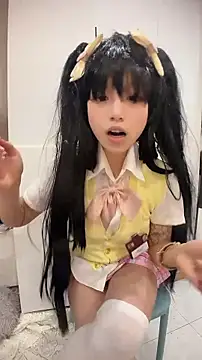 Snapshot of momo-2580 chatting on 14, 12, 2025 momo-2580 online show from 14, 12, 2025