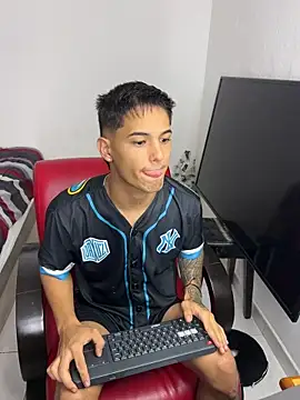 Alex mojica online show from 8, 2, 2026