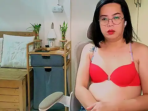 moriliciousxxx online show from 8, 4, 2026