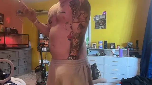 Snapshot of bearcub300 chatting on 5, 2, 2026 bearcub300 online show from 5, 2, 2026