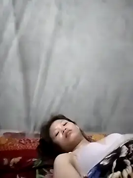 LinhNa999 online show from 11, 11, 2025