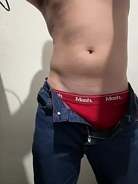 Snapshot of boy_paradise chatting on 9, 3, 2026 boy paradise online show from 9, 3, 2026