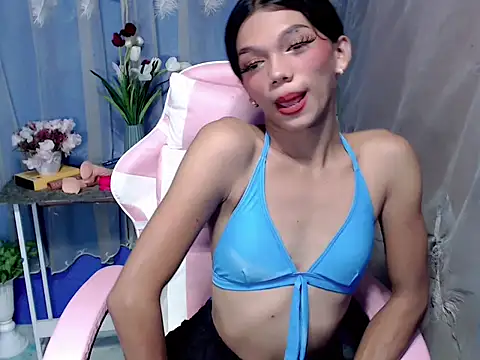 Snapshot of Slutty_Isabelle chatting on 28, 10, 2025 Slutty Isabelle online show from 28, 10, 2025