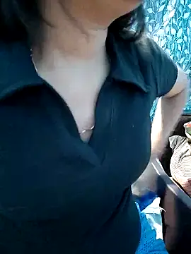 Vaani Actress online show from 8, 4, 2026