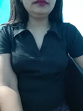 Snapshot of Vaani_Actress chatting on 16, 7, 2026 Vaani Actress online show from 16, 7, 2026