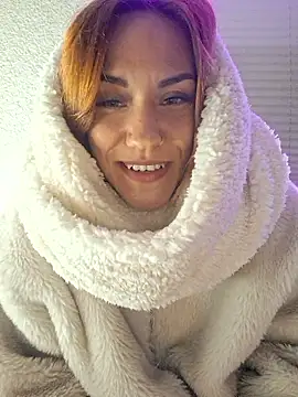 SlimBellaa online show from 22, 11, 2025