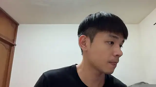 Foxfoxfox4 online show from 15, 2, 2026