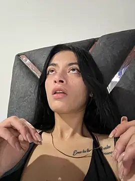 LiaCollings online show from 17, 10, 2025