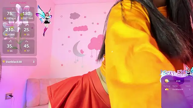 Snapshot of luxurykatty chatting on 8, 2, 2026 luxurykatty online show from 8, 2, 2026