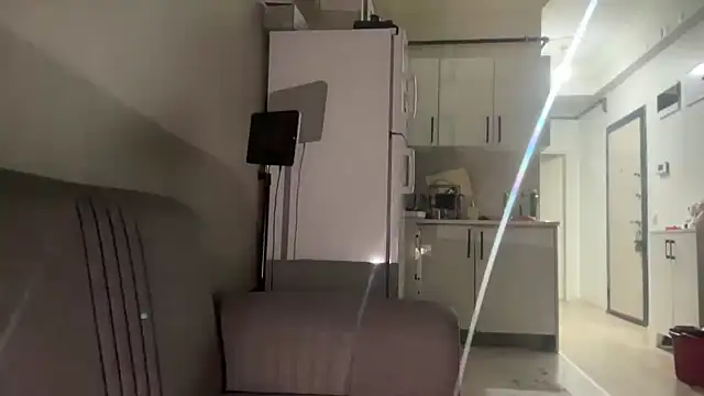 Snapshot of -piece_offire- chatting on 18, 1, 2026 -piece offire- online show from 18, 1, 2026